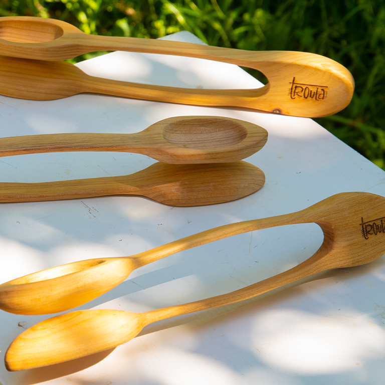 Cucharas musicales de madera, diseño en pieza única cucharas musicales